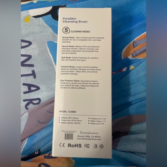 Dermalactives Pure skin Cleansing Brush Sealed Brand New - Picture 3 of 4